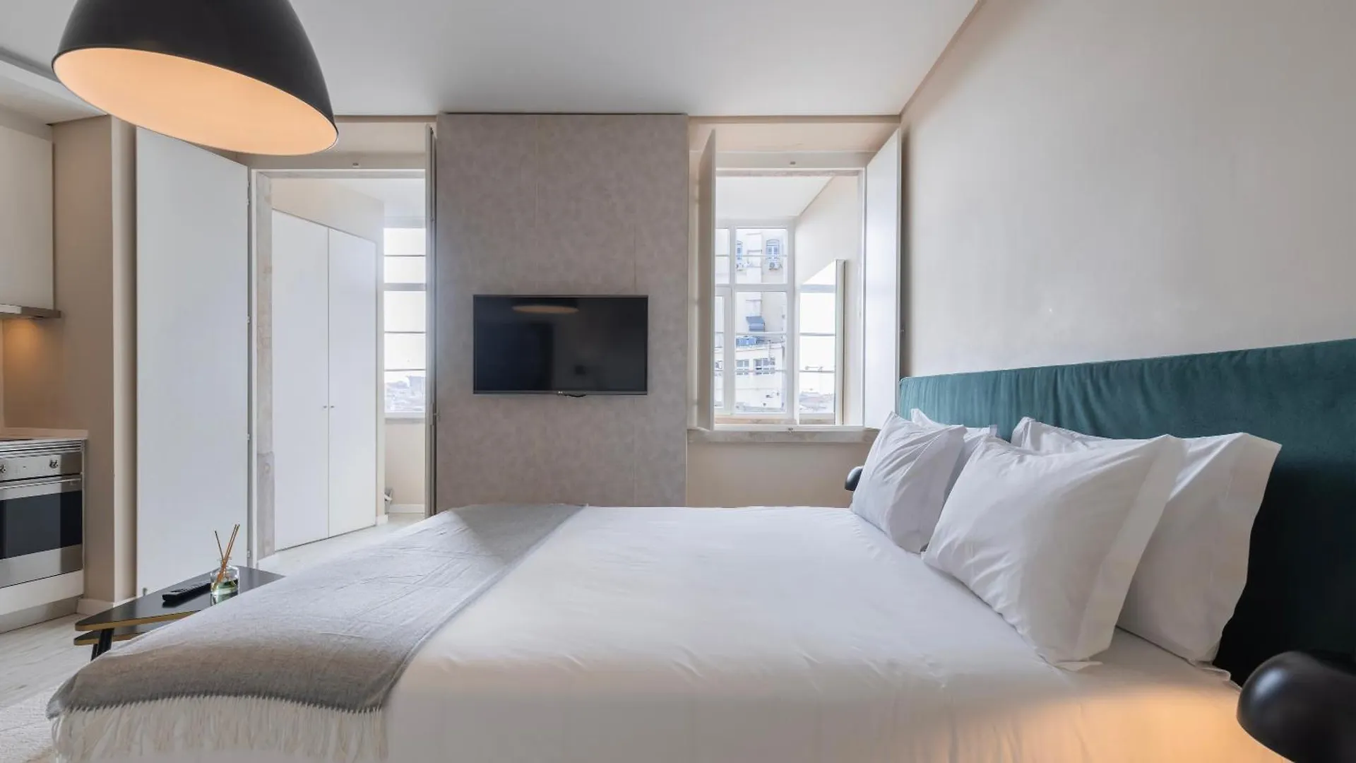 Carmo 43 Apartment Lisbon 0*,